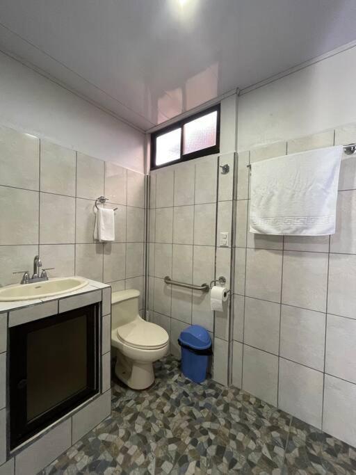 Convenient Location Apartment La Fortuna Esterno foto